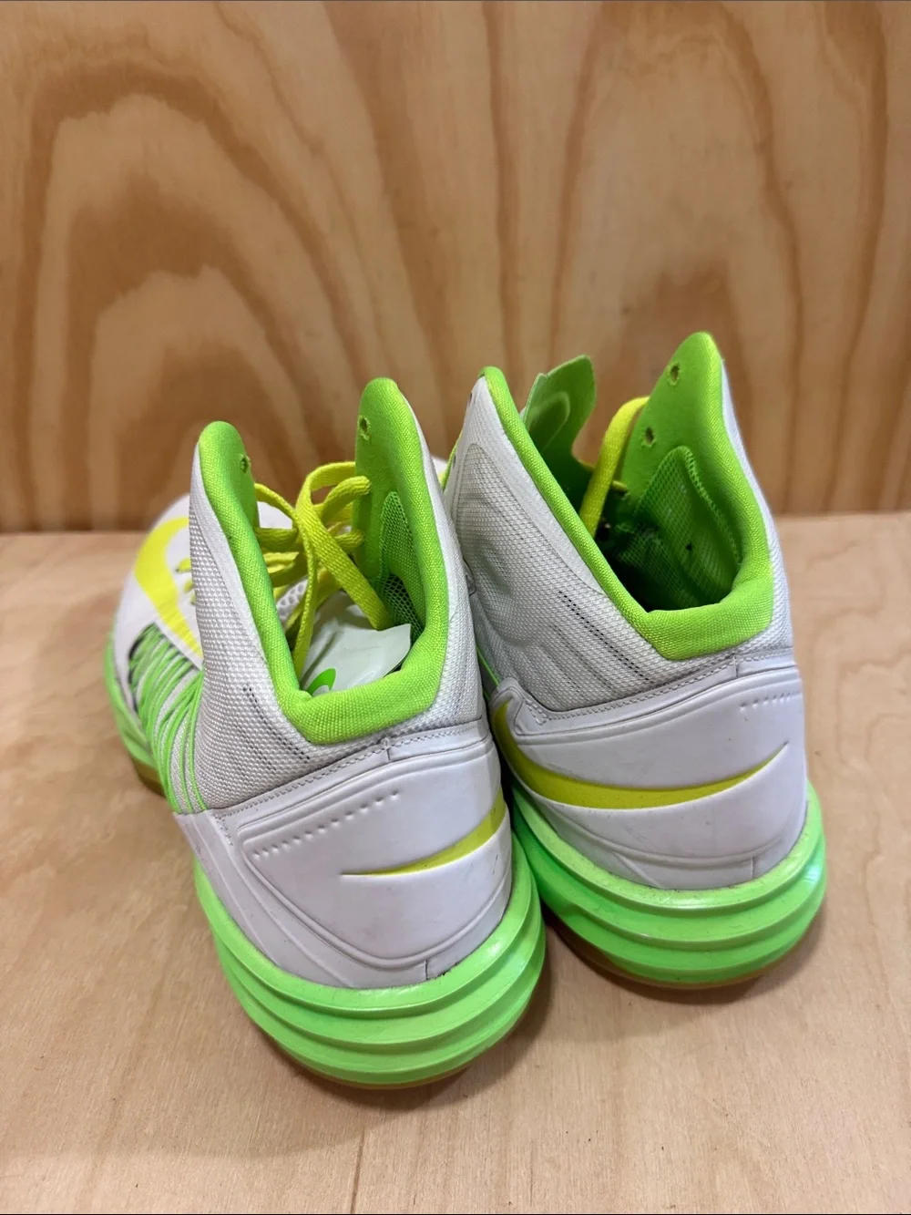 Nike dynamic basketball